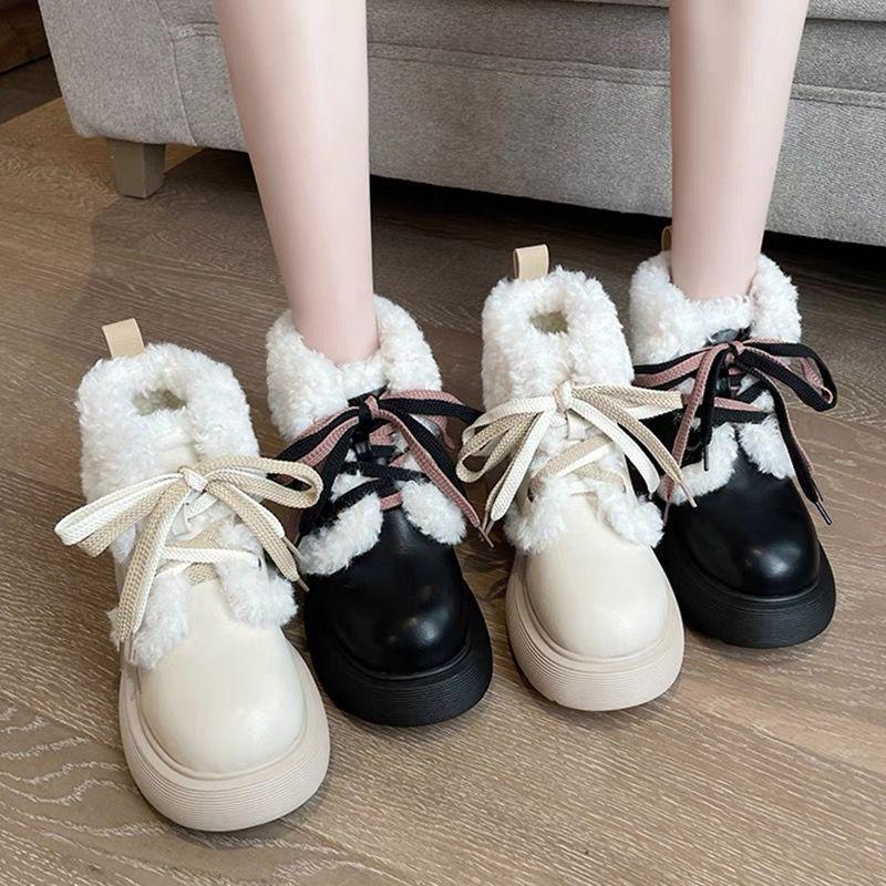 Snow boots women's winter new thick-soled velvet warm lamb wool white Martin boots versatile cute short boots