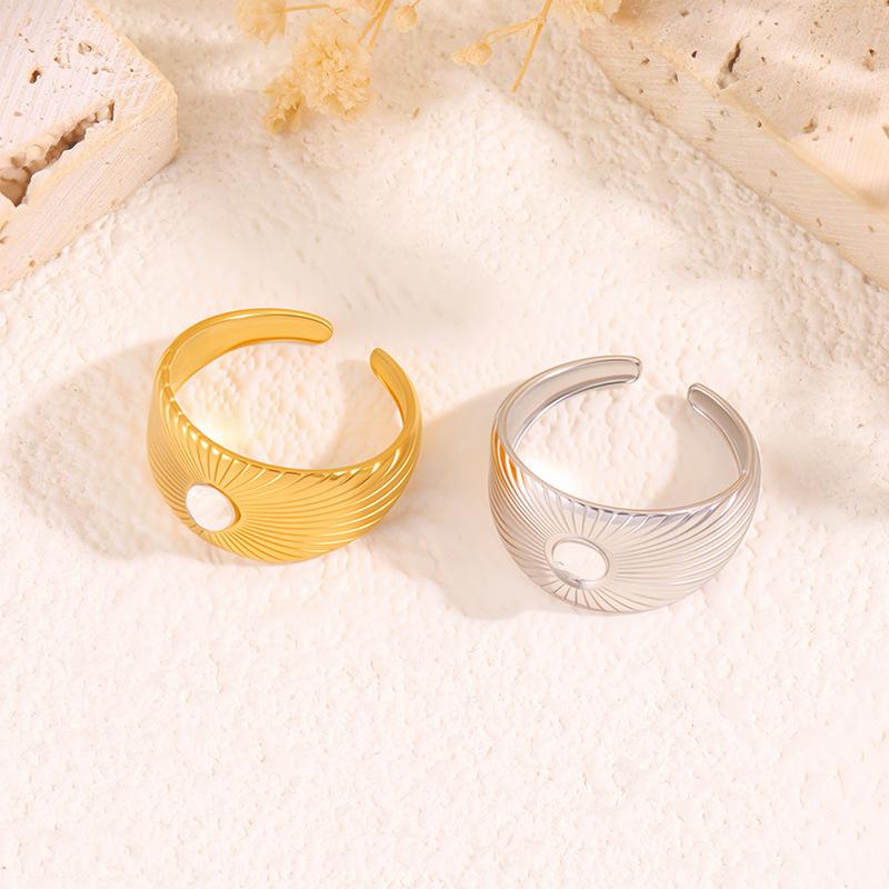 Titanium Steel Open Ring for Women, Natural Stone Inlay, Fashionable Scratch-resistant Finger Ring