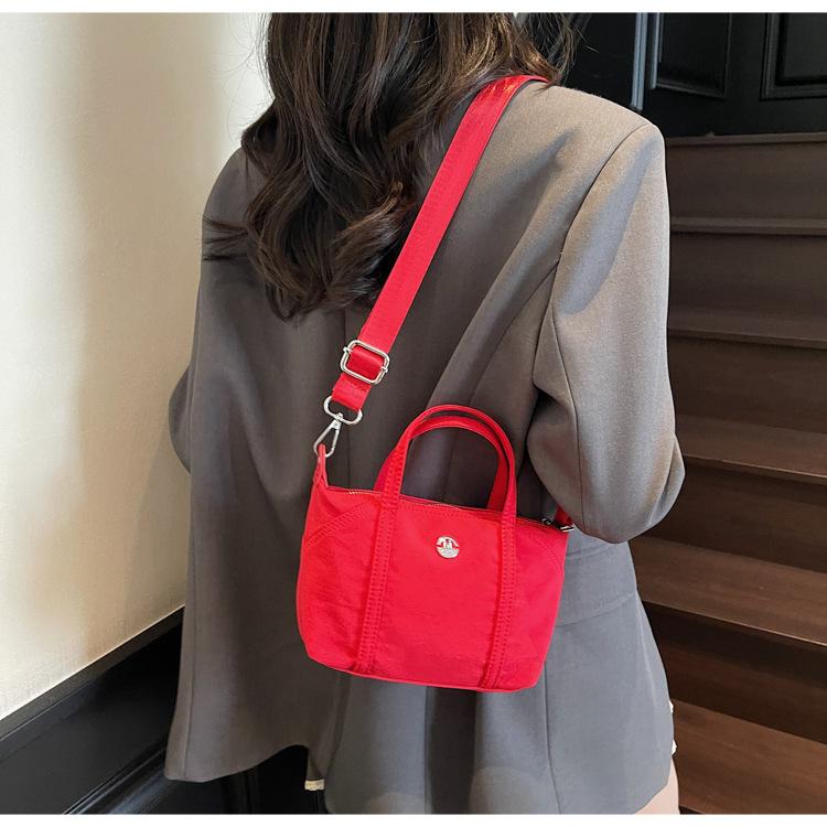 Canvas Bag Women's Summer New Niche Design Messenger Bag Simple and Versatile Portable Work Small Square Bag