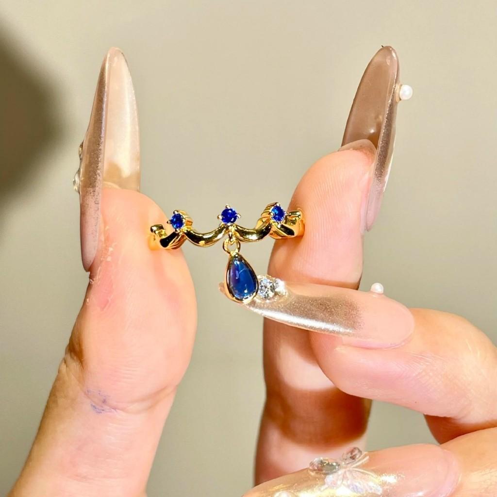 Exquisite Copper Adjustable Blue Floral Edge Ring For Women With Timeless Charm