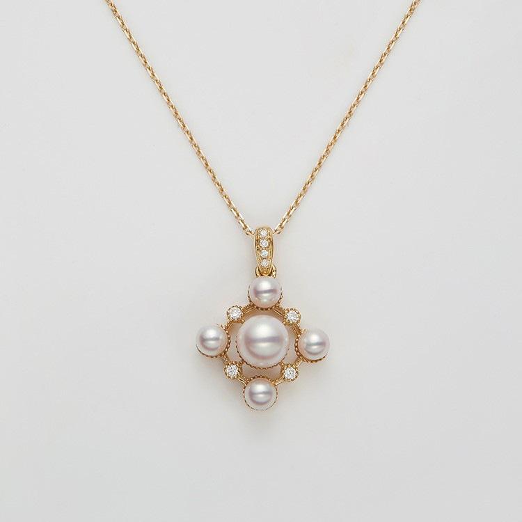 Stars & Chess Pieces Clavicle Necklace: 18K Gold-Plated S925 Silver, Shell Pearl & Cubic Zirconia, High-End Versatile Design. 18K Gold