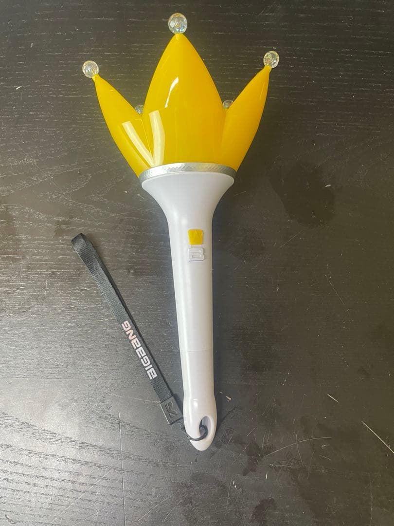 

[USED] BIGBANG Korean penlight white