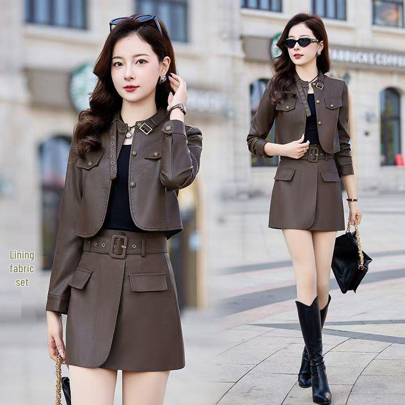 

Шикарный кожаный жакет и юбка миди на осень/зиму 2024 M for approximately 50kg