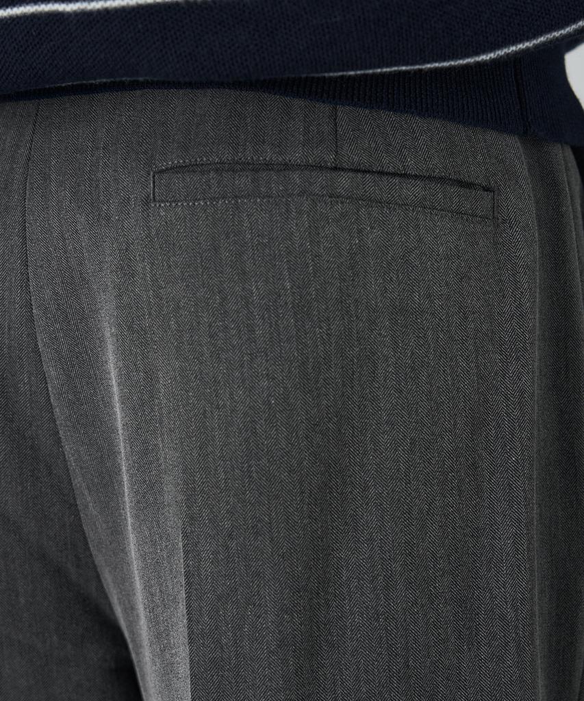 DRAW FIT Herringbone French Flare Slacks [Grey]