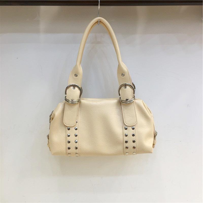 

2025 Brand Design Vintage Rivet Larfe Capacity Leather Pillow Handbags Fashion Elegant Travel Armpit Bag Women Casual Tote Bag L