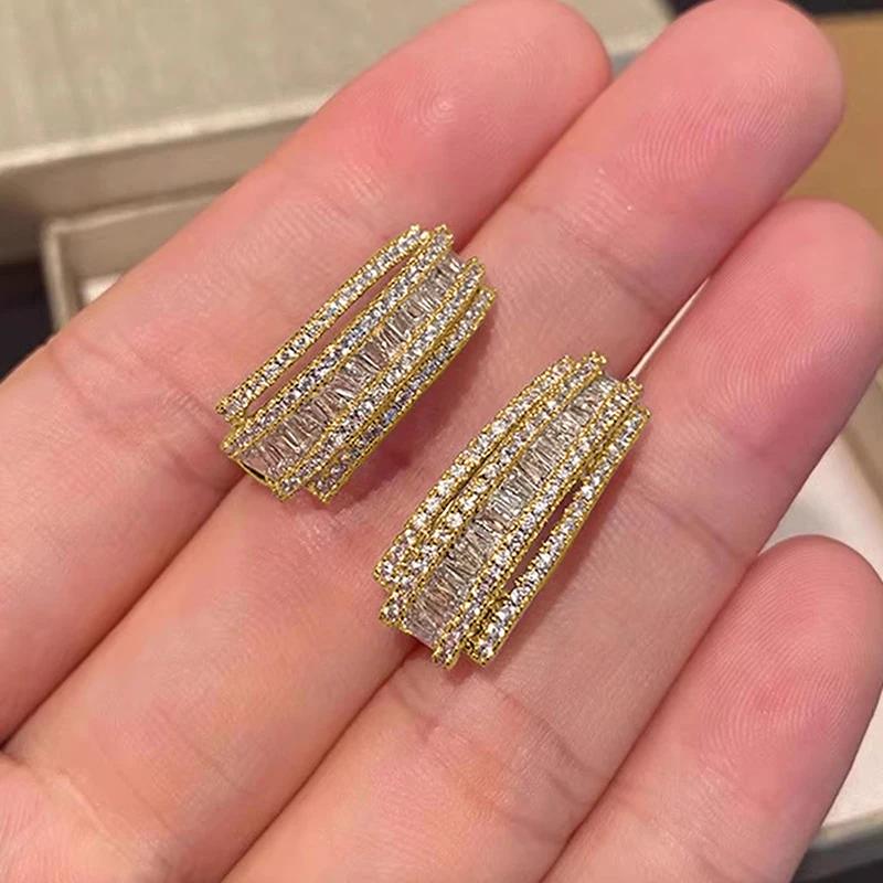 Huitan Aesthetic Hoop Earrings for Women Exquisite Trendy Elegant Shiny Cubic Zircon Accessories Fashion Versatile Party Jewelry