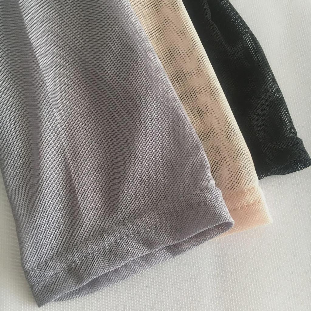 Koronkowy top z półwysokim dekoltem i złotym aksamitem, z siateczkowymi rękawami dla kobiet