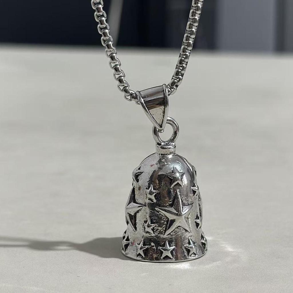 Motorcycle Bells For Men Alloy Embossed Star Sturdy Motorcycle Riding Bell Keychain Pendant For Urban-Commuting Weekend Touring