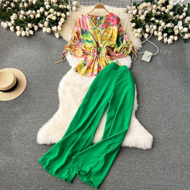 

Stylish Print Bell Sleeve Ruffles Cinched Drawstring Yellow and Green One size