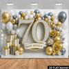 Plan 2D fundal decorativ din material textil de lux pentru a 70-a aniversare cu diamante strălucitoare, numărul „70” + decorațiune cu balon auriu