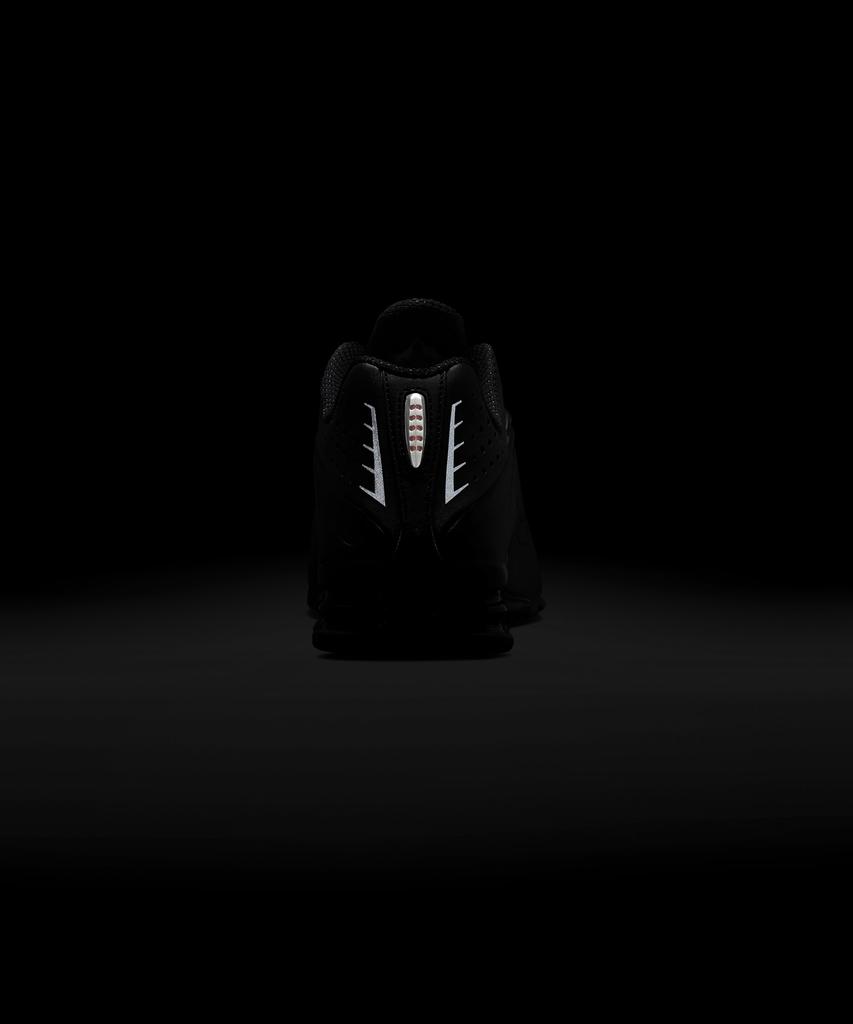 Nike Shox R4 W - Black:Max Orange:Black / Ar3565-004