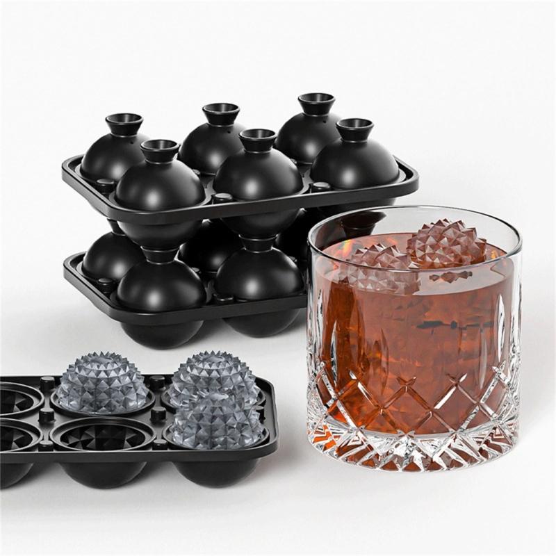Eiswürfelform mit großem Fassungsvermögen und aufwendigem Gravurmuster erzeugt Rombus-Eis für Whiskey- und Cocktail-Liebhaber
