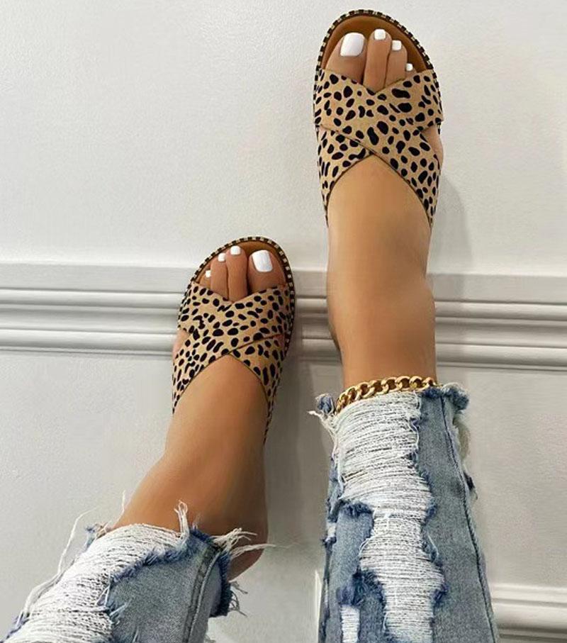 Kényelmes női cipők lapos papucsok keresztpántos nagyméretű leopárd szabadidős női divatos papucsok