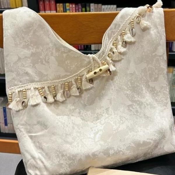 Retro Literary And Artistic National Style Bag New Chinese Handbag Tassel Suizi Women'S Bag One Shoulder Niche Messenger Bag