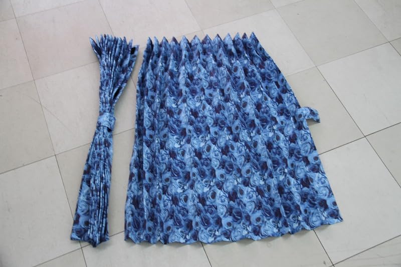 These center curtains for trucks are 160cm long and feature a width of 120cm x 160cm left and They come in Applause Blue and include These curtains