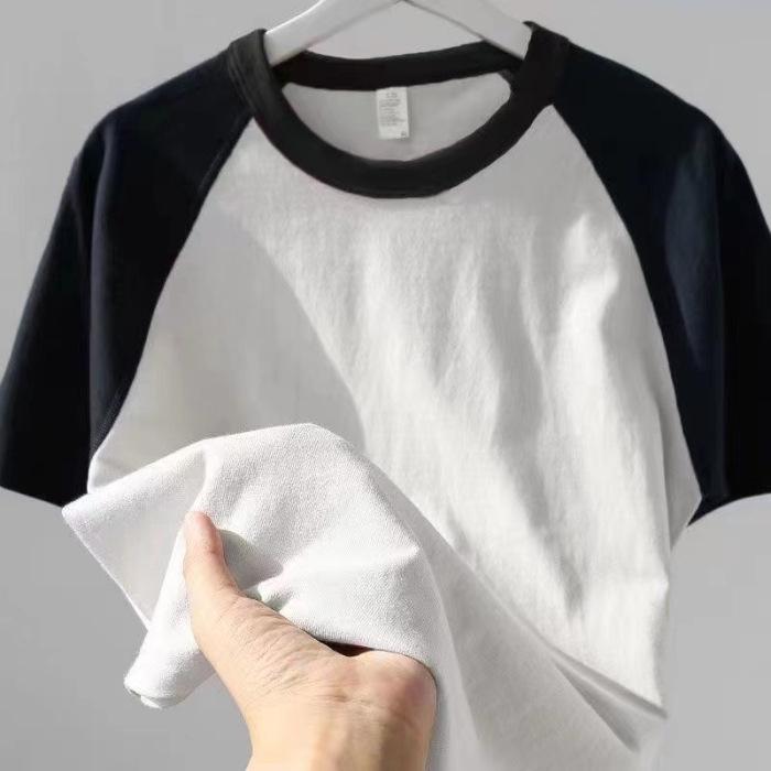 

Plus Size Casual Short Sleeve Round Neck Top with Back Button for Spring and Summer. L