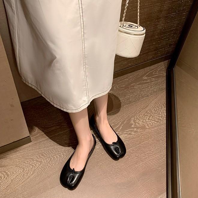 Sheepskin Version~ High-end Silver Leather Split-toed Shoes Women's One-pedal Flat Loafers Pig's Trotters Mary Jane Single Shoes