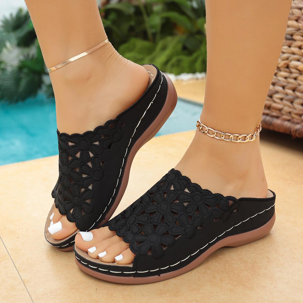 

Summer New Women S Platform Slippers Large Size Fish Mouth Hollow One Word Wide Strip Slippers 43 чорний