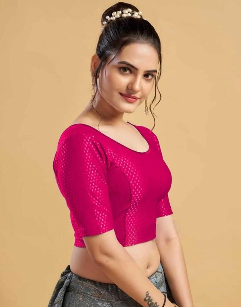 Women's Beautiful Half Sleeves Blouse Indian Bollywood Party Wear Stitched Choli