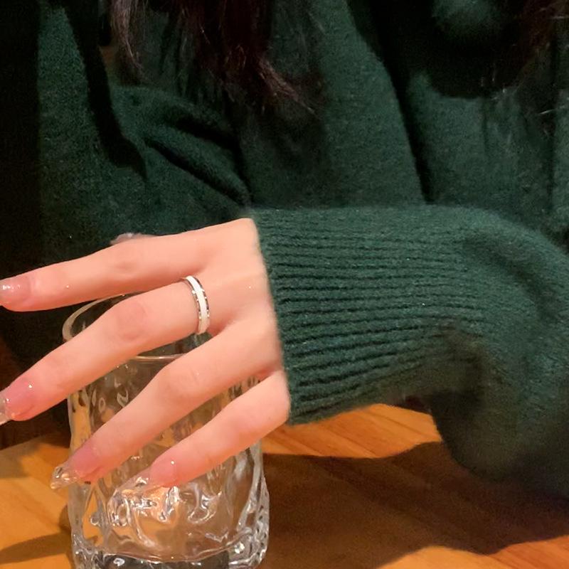 Gel-like Black & White Titanium Steel Women's Ring: Luxury Index Finger Band