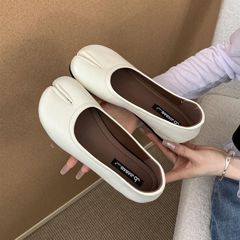 Fashion Fashion Strange Toe Ladies Shallow Shoes With Height Increasing Female Soft Footwear Women Flats Slip On Shoes