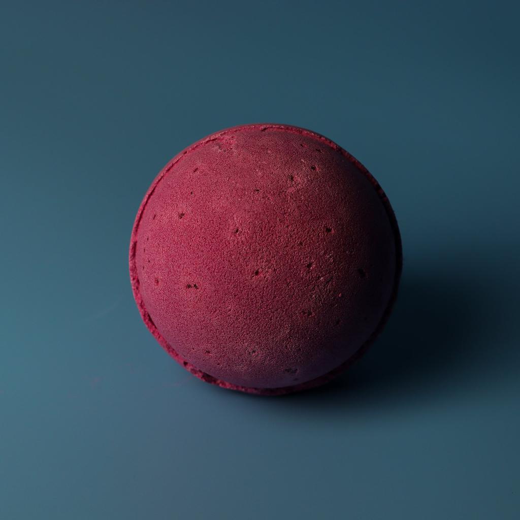Cranberry Bath Bomb 180g With Shea Butter