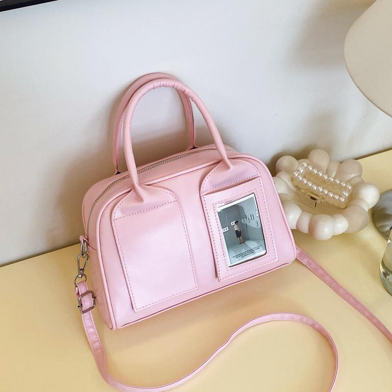 2025 personalized hand carry cute girl shell bag new trendy fashion shoulder bag feeling women's bag