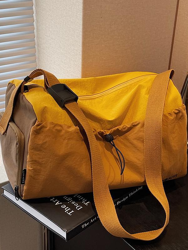 Women's Lightweight Sports and Travel Bag - Durable, Spacious, Wet/Dry Separation, Ideal for Fitness and Short Trips.