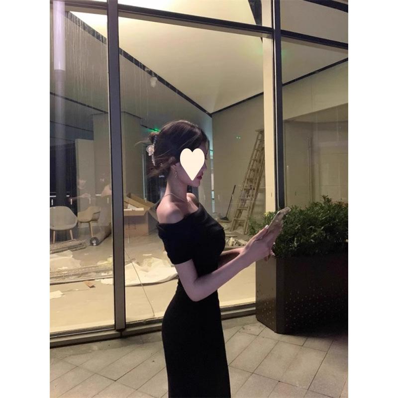 black one-word neck dress for women's summer temperament, slim and thin, waist pinched, hip wrapped long skirt
