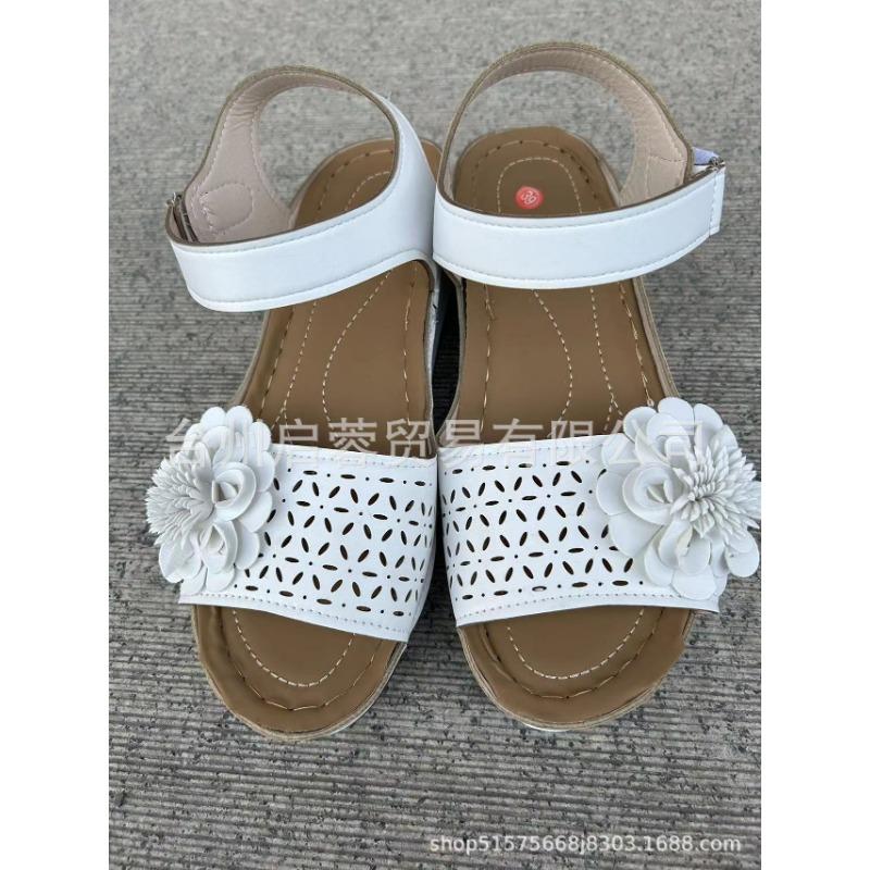 Босоножки на танкетке большого размера женские летние модные цветочные босоножки женские новые модели 36 2624₽