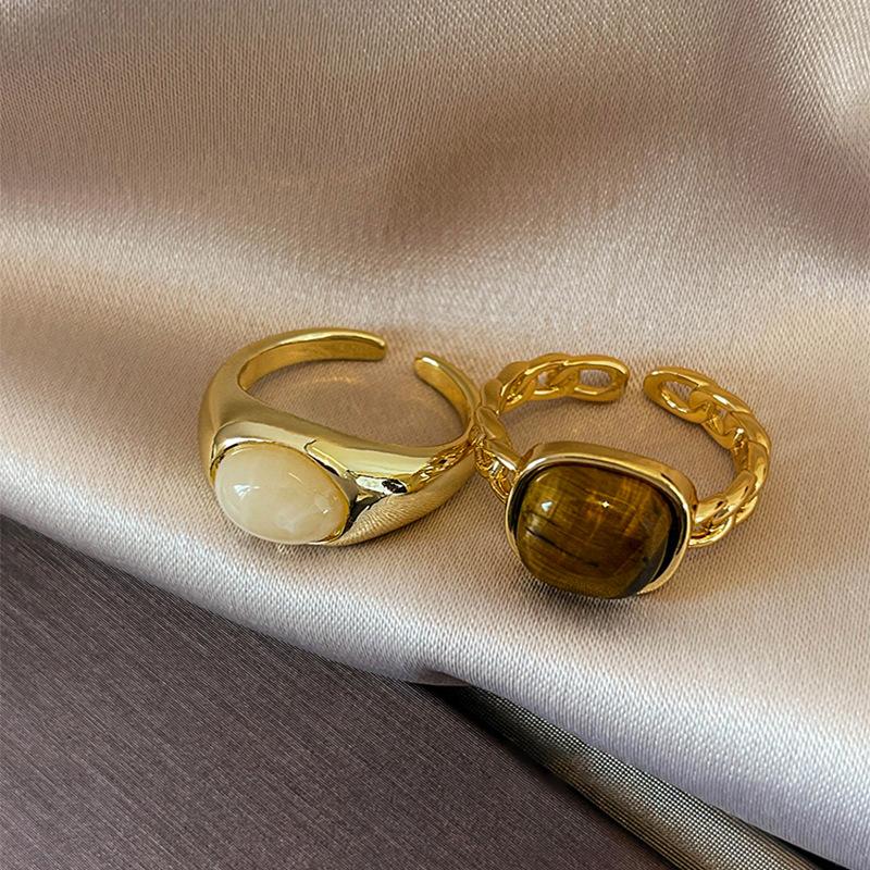 Chic Open Adjustable Ring For Women Featuring Natural Stone Unique Vintage Design Fashion Accessory
