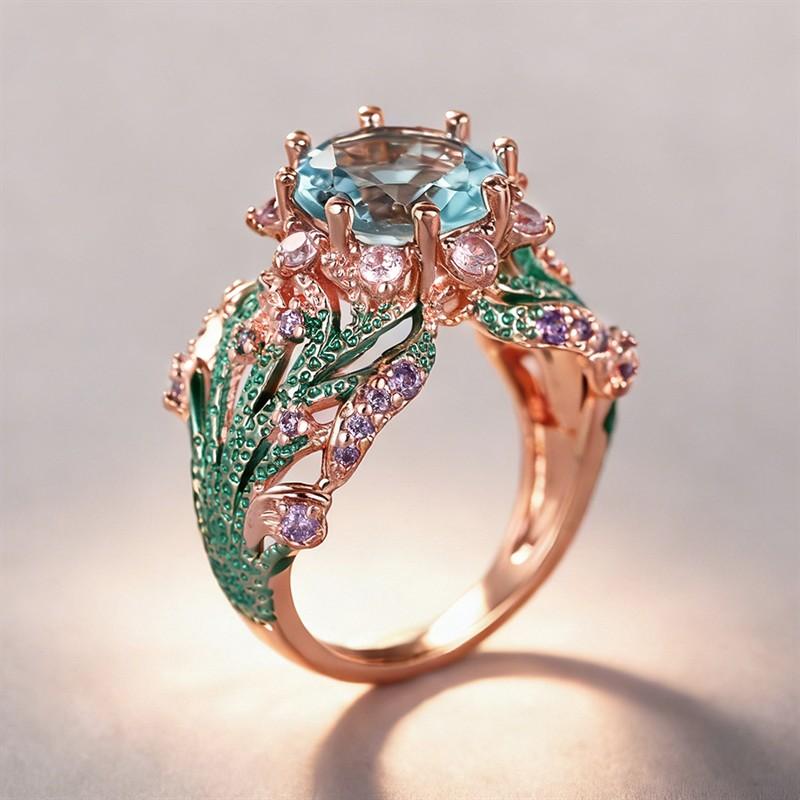 Huitan Delicate Flower Ring for Women Engagement Accessories with Brilliant Cubic Zirconia Exquisite Wedding Jewelry Gift