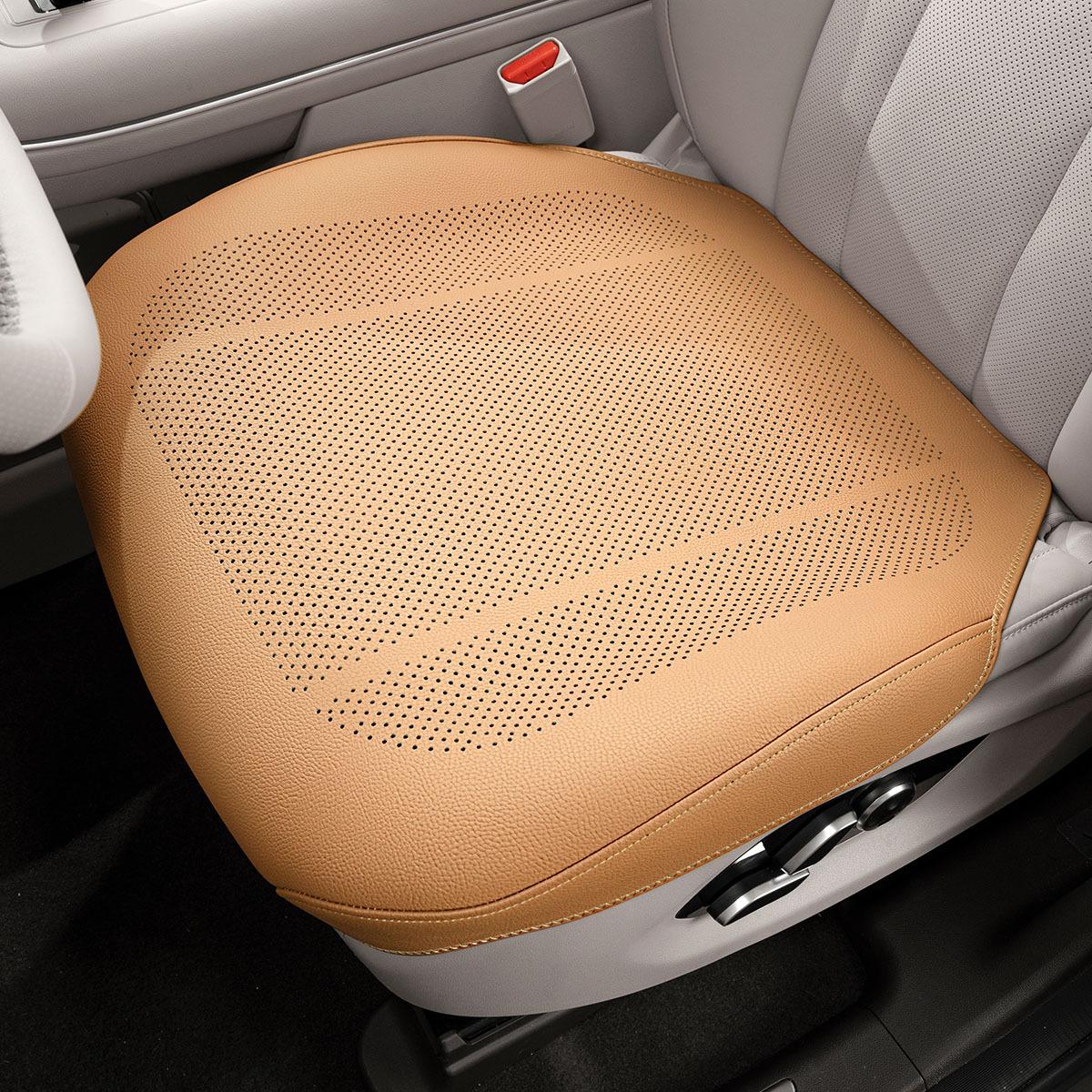 

Comfortable Car Seat Cushion with Ventilation And Breathability All-Season Rear Seat Cushion for Car
