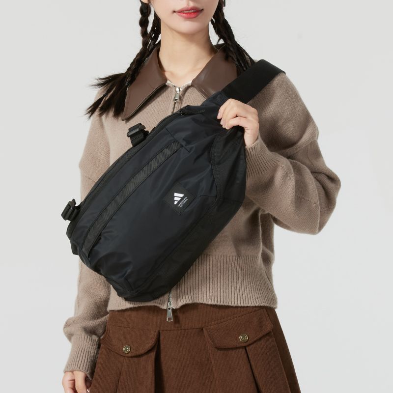 

Спортивная сумка через плечо Adidas Повседневная сумка Мужские и женские сумки Новинка 2025 года Большая вместимость Поясная сумка Нагрудная сумка Рюкзак Black/Main One size