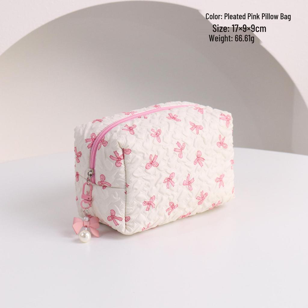 Elegant Pleated Bow Makeup Bag: Chic Design & Convenient Lipstick Clutch for Women