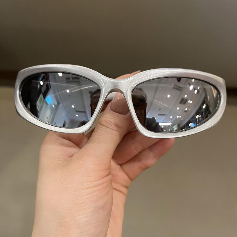 

Детские солнцезащитные очки Y2K в футуристическом стиле с защитой от УФ-лучей для мальчиков и девочек - Панк-стиль, защита от солнца