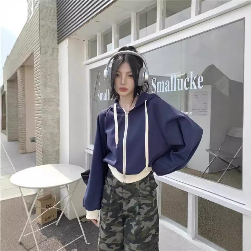 Wind color matching hooded sweater women's autumn loose and thin short small zipper cardigan top