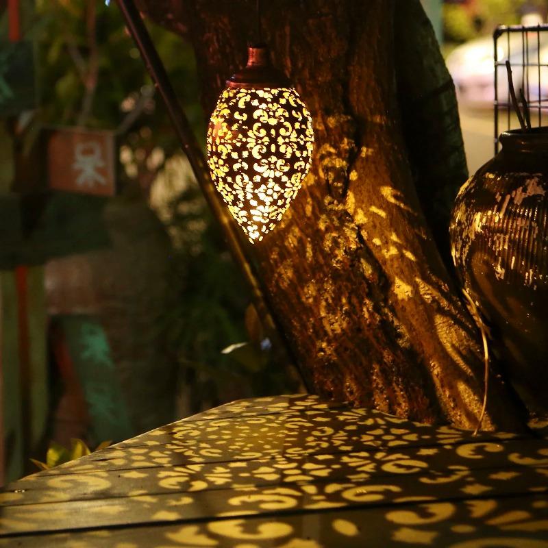 3PCS Per Set Water Drop Shaped Outdoor Solar Projection Light Waterproof Outdoor Light for Garden Patio Lawn Pathway Yard Christmas Decor