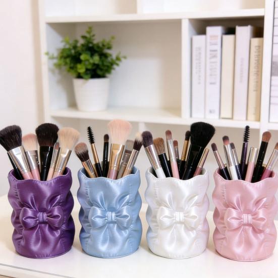 Concealer Brush Cup 3D Printed Bow Makeup Holder, Large Capacity Beauty Tool Container Desk Organizer, Bowknot Pencil Holder Storage Portable