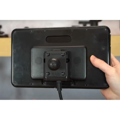 RAM UPEVNĚNÍ Díl pro montáž na beran 2x1,7 základna AMPS vzor otvorů černá RAM-B-347U