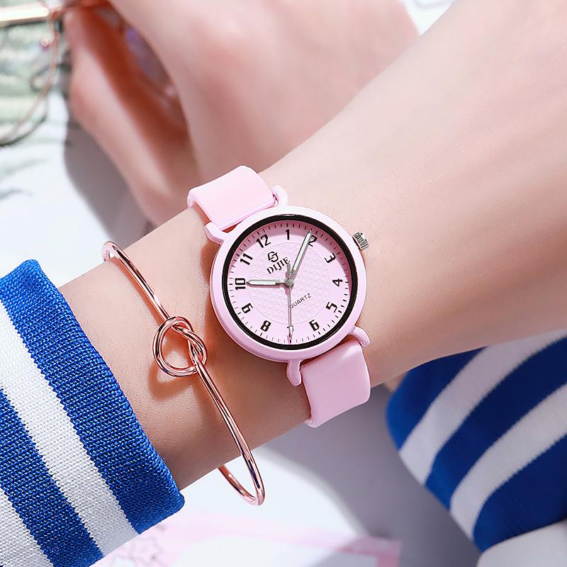 Small Hands For Men And Women Are Suitable For Junior High And High School Students, Party System Tide High School Examination Party Must-Have Watch