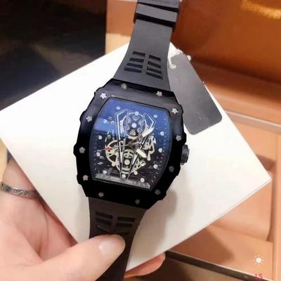 Transparent Tonneau Quartz Watch Black Case Casual Design Rubber Strap Mens Watches Top Brand Luxury Personality Skeleton Clock