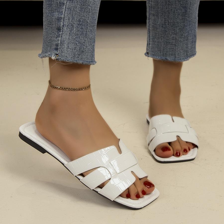Slippers Korean version solid color flat-bottomed slippers women, European and American square head breathable one-pedal home slippers women