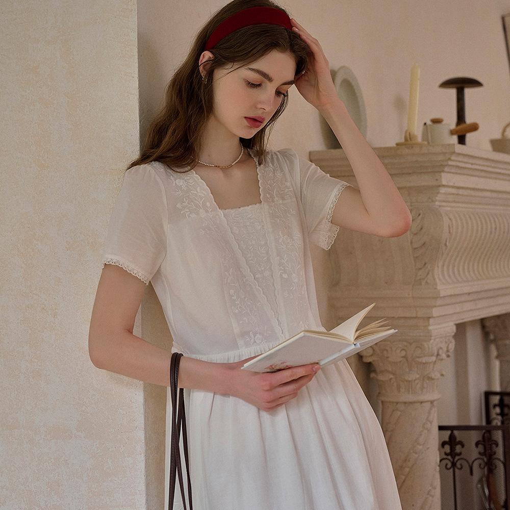Simpeulleteulo Sr_Industry Embroidered Cotton Dress