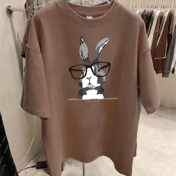 

Жіноча футболка з чистої бавовни з коротким рукавом, середньої довжини, вільного крою, повсякденна, модна, універсальний топ, потовщена базова сорочка, весняно-осіння новинка 3XL темно-коричневого кольору