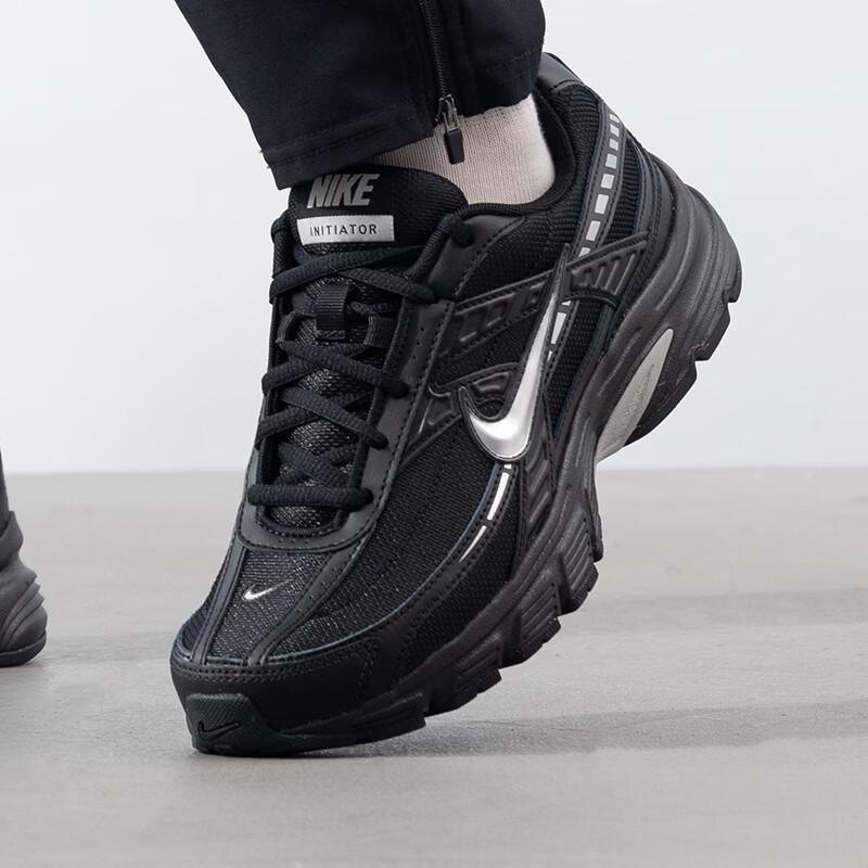Nike Men s IB4595-001 All-Season Lifestyle Shoes 10