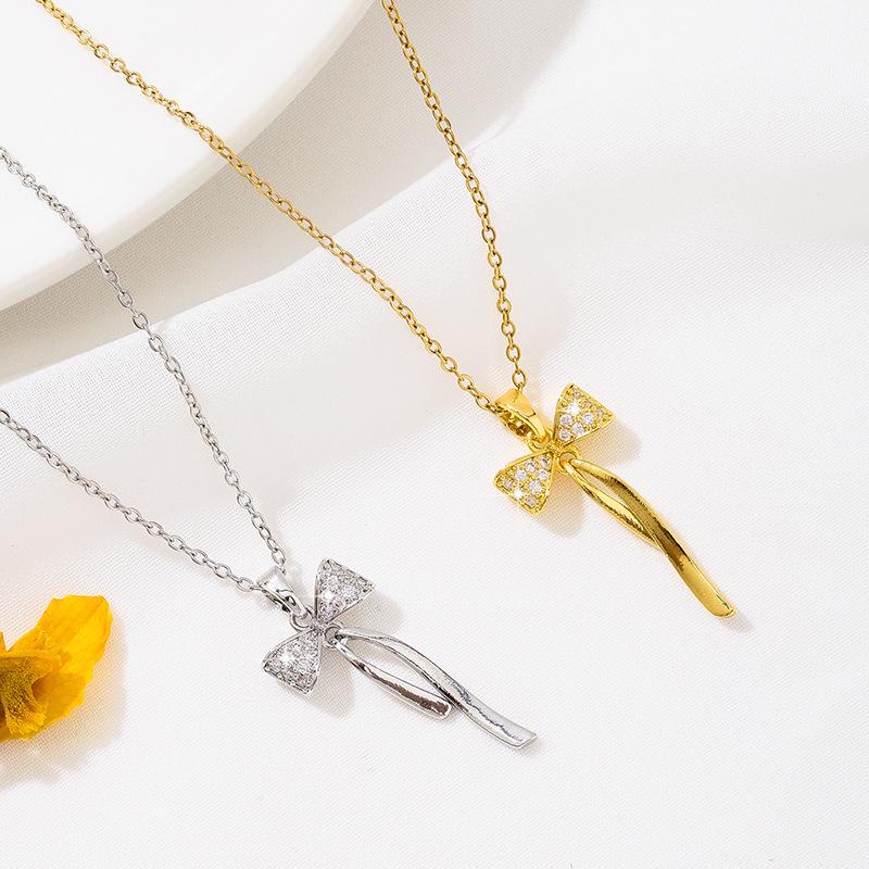 European & American Bow Necklace in Titanium Steel with Micro-Inlaid Zirconia - Elegant Women's Light Luxury Collarbone Chain.