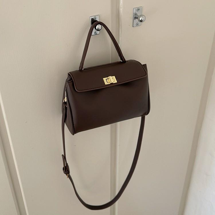 Handbag Small New Retro Fashionable One-shoulder Crossbody Women's Bag Versatile Commuting Small Square Bag