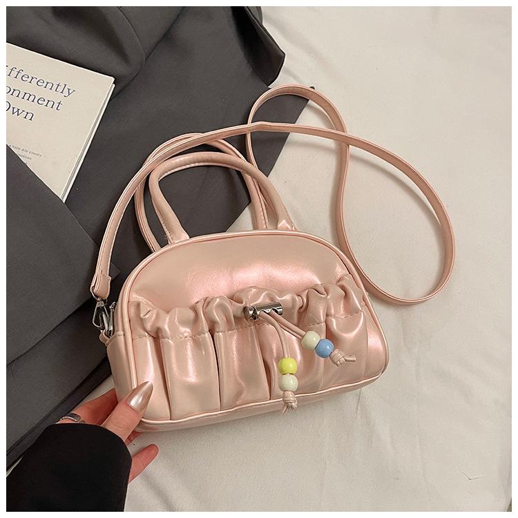 Niche Pleated Portable Bowling Bag Women's New Trendy Spring Fashion Pillow Bag Messenger Bag Trendy