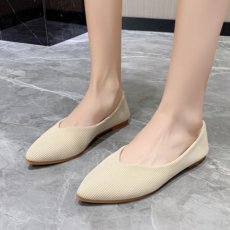 

Single shoes women s shallow mouth women s shoes spring soft leather one pedal large size soft sole flat sole grandma shoes single shoes women 35